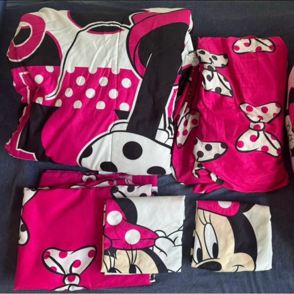 Minnie mouse bed sheet set